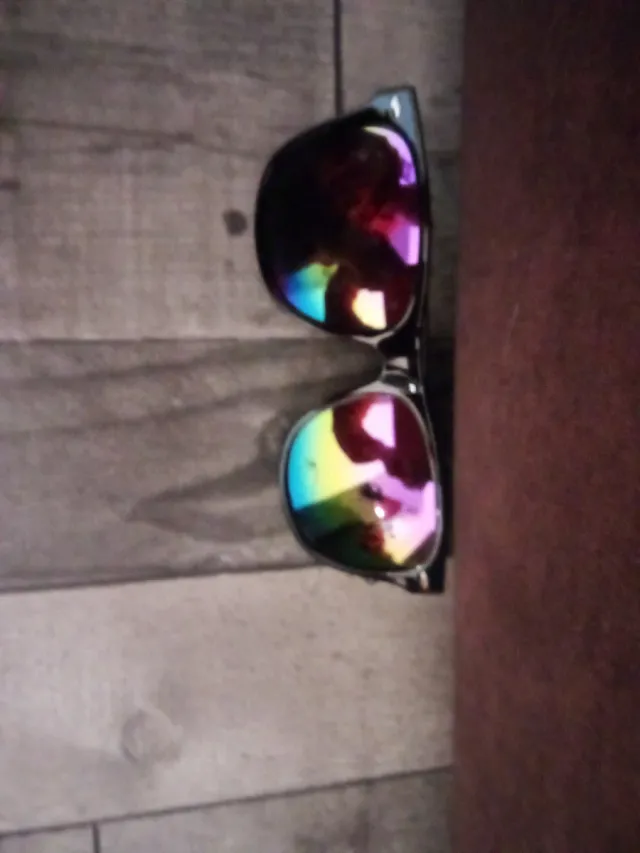 Gafas de sol llamativas