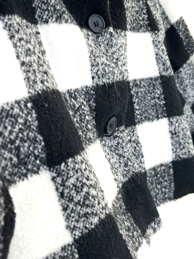 Chaqueta cuadros blanco y negro calentita