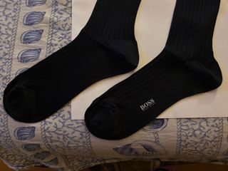 Calze NUOVE Lunghe Da Uomo Firmate”HUGO BOSS”Origi