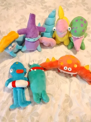 8 Peluche Mostri Venduti Insieme