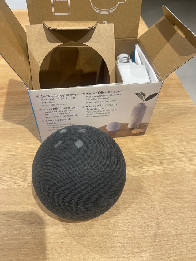 Amazon Echo Dot 4ª Gen Alexa Negro