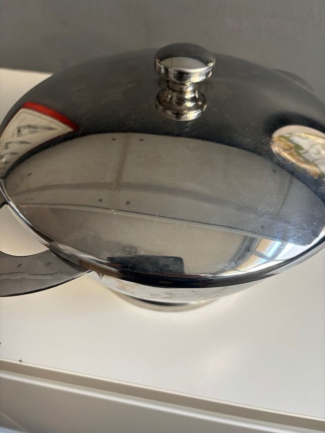 Zuppiera Gio Ponti in metallo