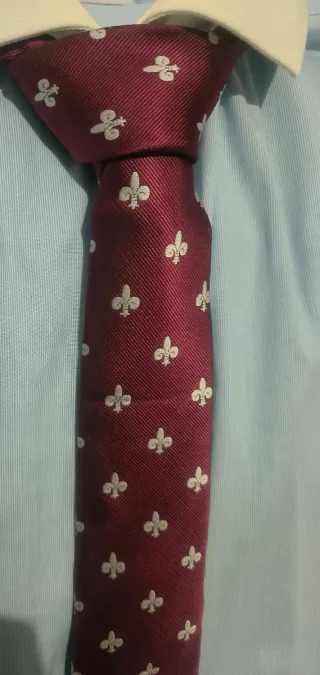 Corbata con Flor de Lis