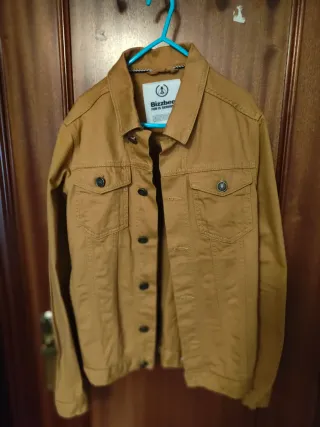 Cazadora Bizzbee Marrón