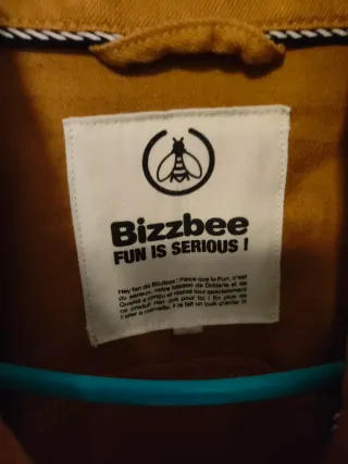 Cazadora Bizzbee Marrón