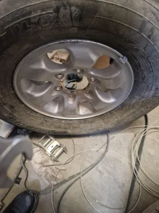 Llantas Mitsubishi Montero 2.8