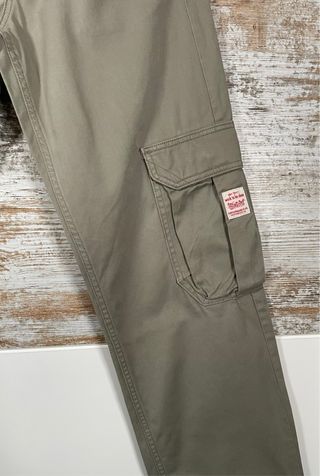 Pantalón Cargo Stay Loose Verde Oliva Levi's