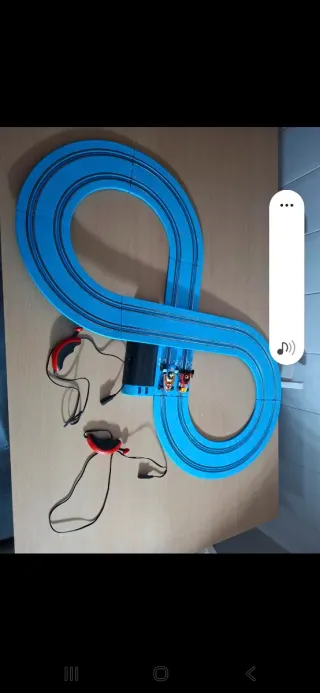 Scalextric Mickey and the Roadster Racers