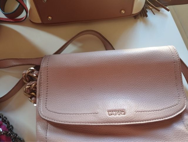 Bolso Liu Jo rosa y dorado