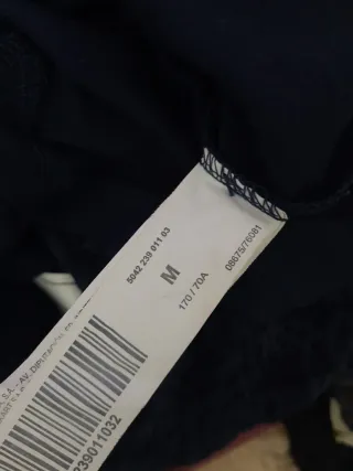 Conjunto Top Encaje Azul Marino Talla XL y Falda M