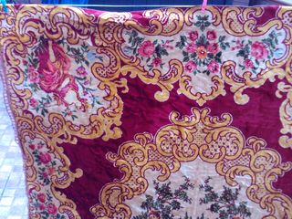 colcha alfombra de terciopelo, religiosa, también