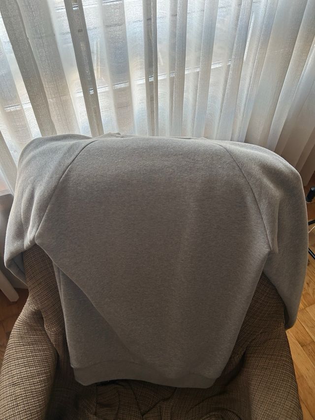 Sudadera Adidas Gris