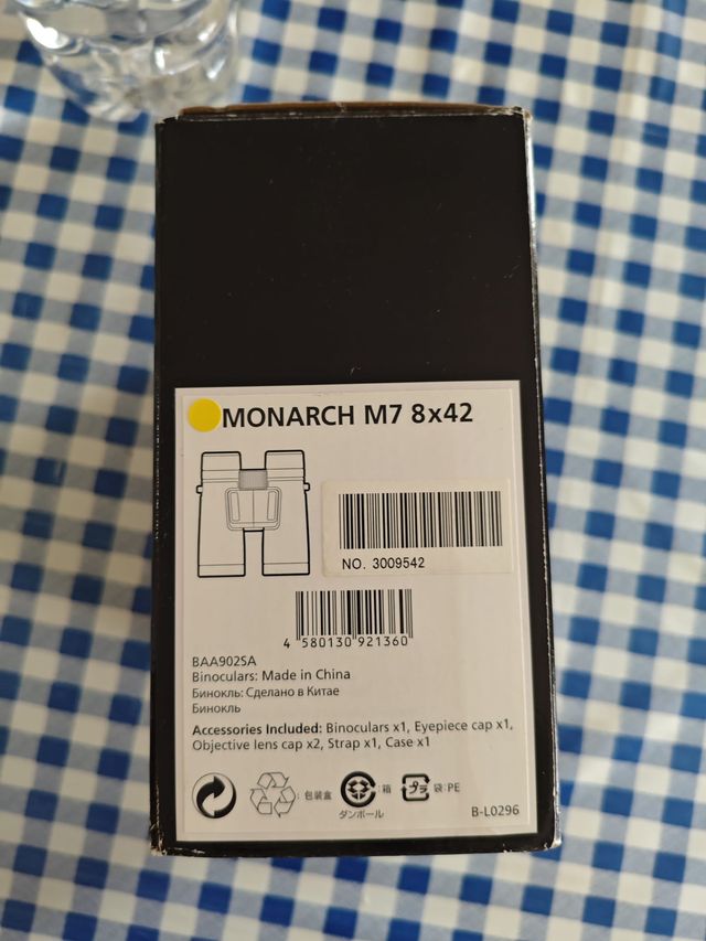Binocolo Nikon Monarch M7 8x42