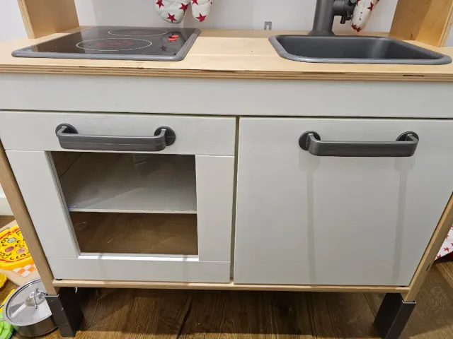 Cocina de juguete IKEA para niños