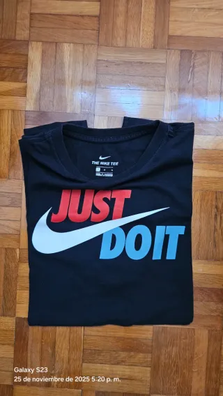 Camiseta Nike Just Do It Negra