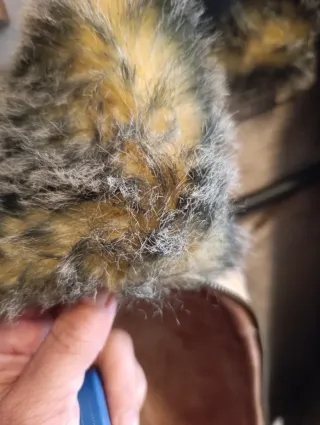 Chaqueta XL de pelo marrón con cuello