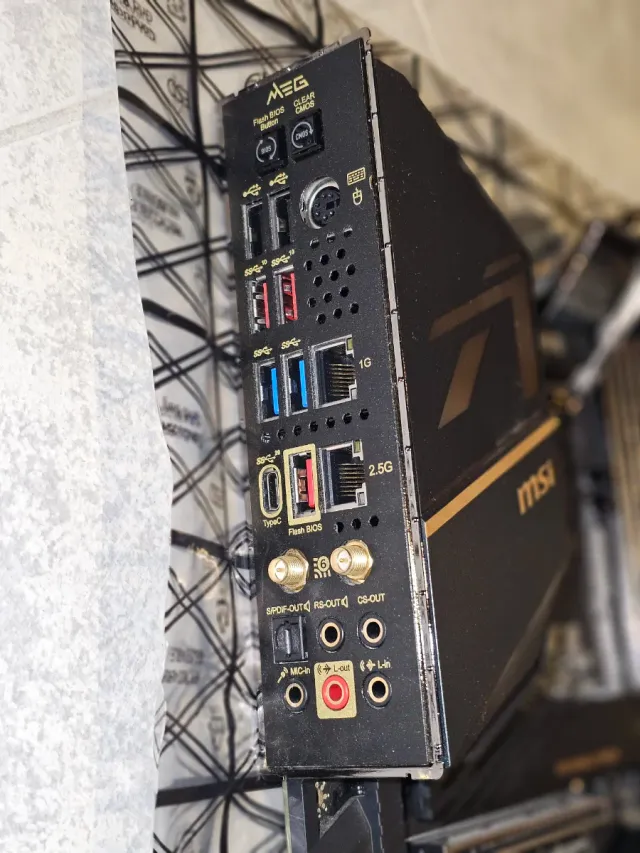 Placa Base MSI MEG Z490 ACE