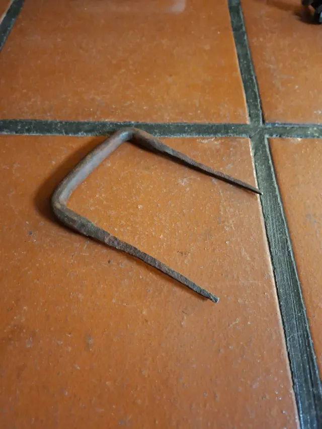 Tirador de forja artesanal