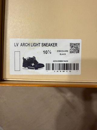 Louis Vuitton Scarpe da Ginnastica Nere e Bianche