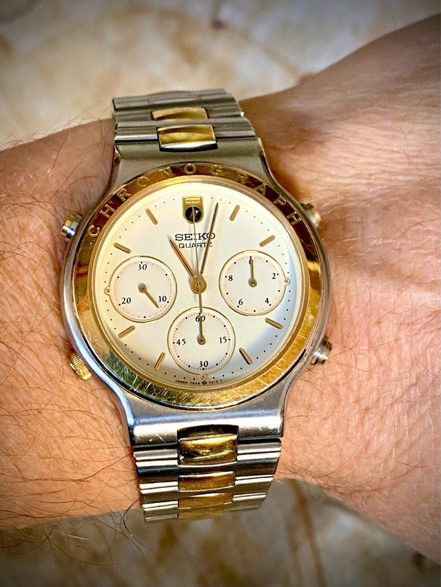 Reloj SEIKO Chronograph Quartz, Acero