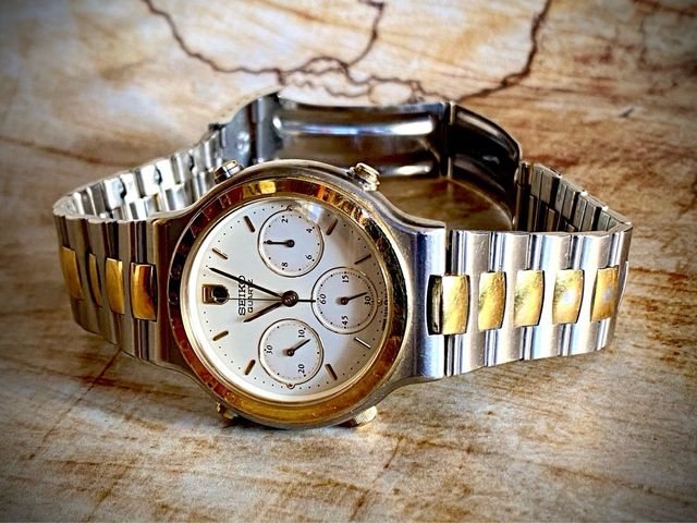 Reloj SEIKO Chronograph Quartz, Acero