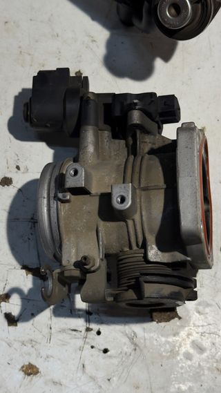 Mariposa Admisión BMW E46 318i