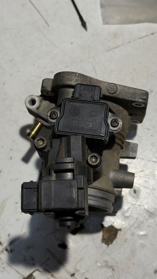 Mariposa Admisión BMW E46 318i