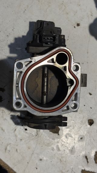 Mariposa Admisión BMW E46 318i