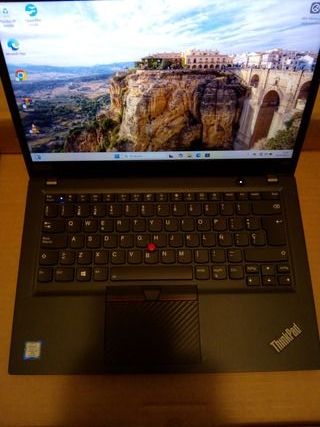 Portátil Lenovo T490S i5 8a 8Gb RAM 256Gb SSD 14"