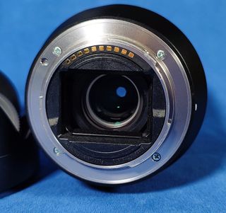 Objetivo Sony FE 4/24-70