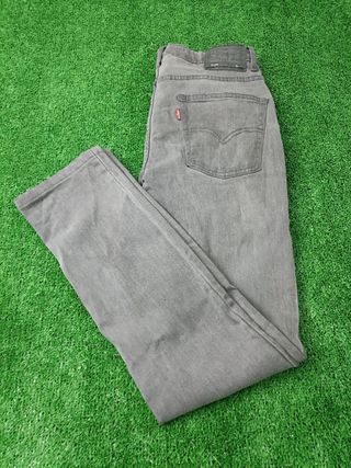 Pantalon Vaquero Levi’s Strauss & CO 512 Talla S.