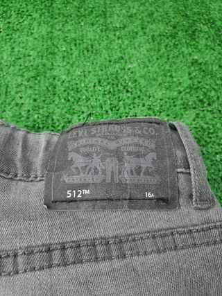 Pantalon Vaquero Levi’s Strauss & CO 512 Talla S.