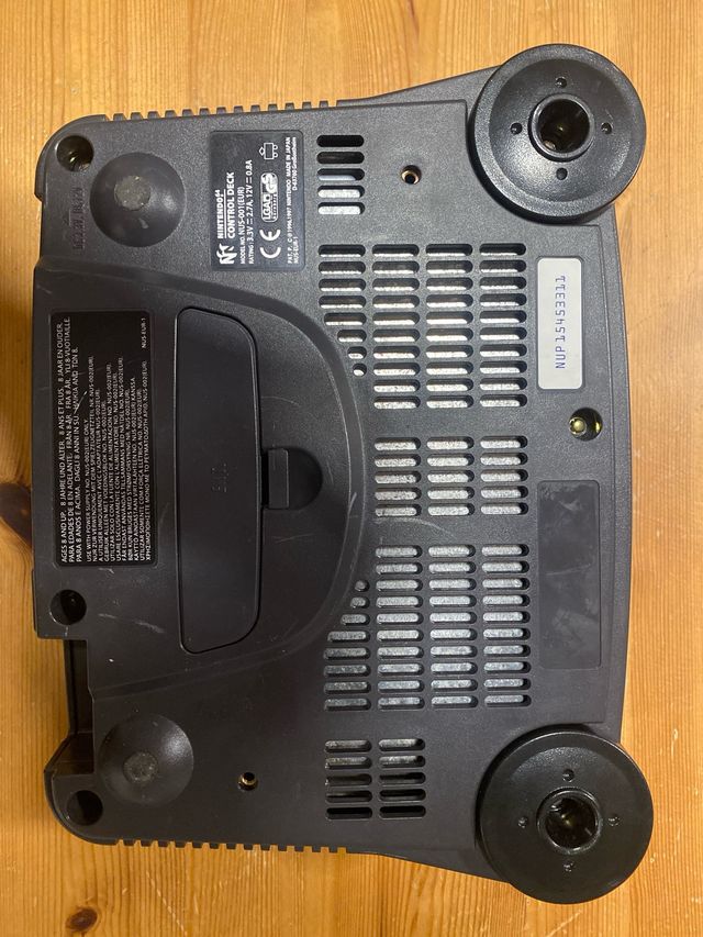 Nintendo 64 + Súper Mario 64