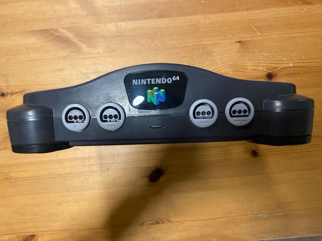 Nintendo 64 + Súper Mario 64