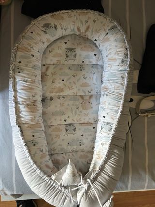 Reductor de cuna infantil con estampado