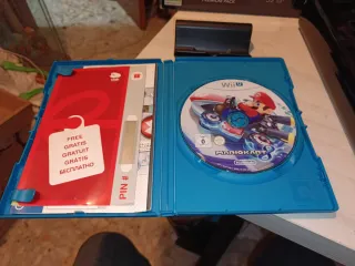 Nintendo Wii U Mario Kart 8 Premium Pack