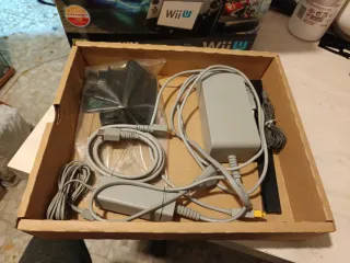 Nintendo Wii U Mario Kart 8 Premium Pack