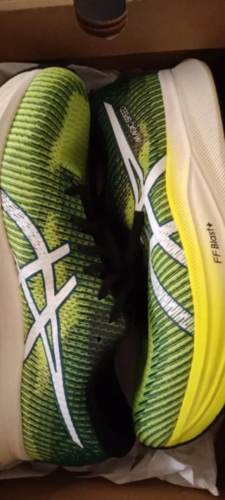 ASICS Magic Speed2 Scarpe da Corsa