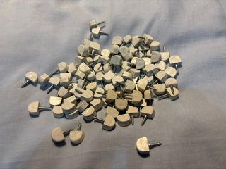 Lote 100 metopas blancas