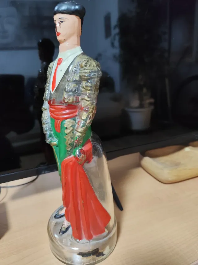 Botella decorativa torero antigua