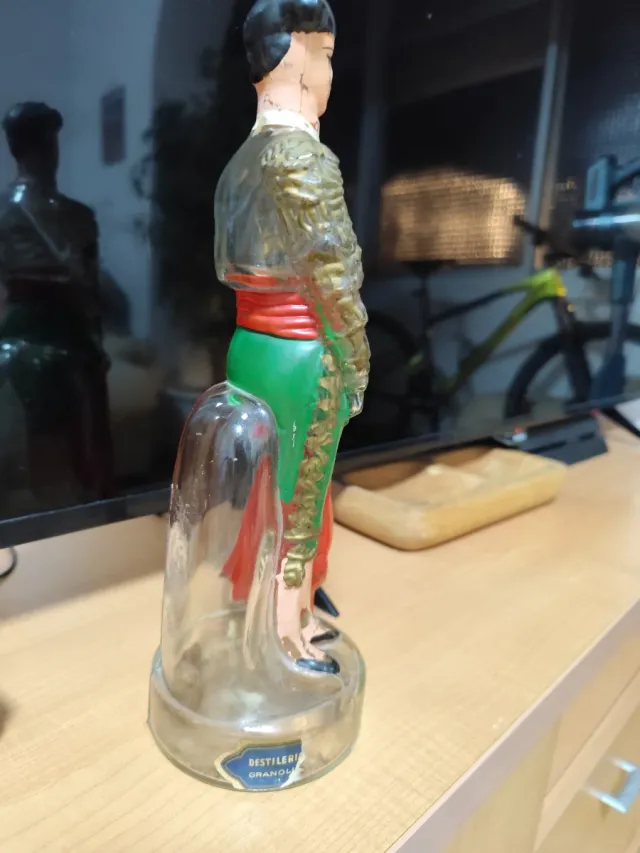 Botella decorativa torero antigua