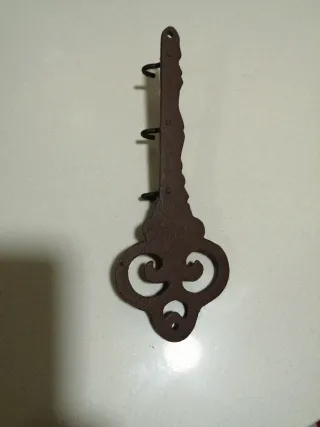 Colgador de llaves estilo llave antigua