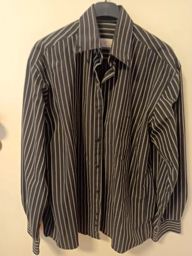 Camisa de rayas hombre