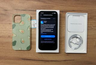 iPhone 14 128GB Negro muy cuidado 87% bateria