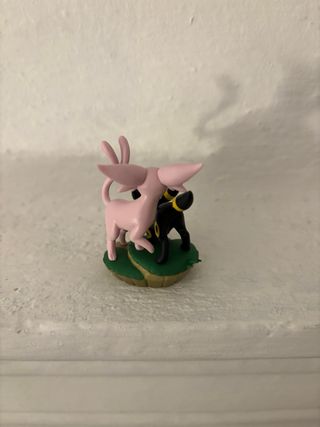 Statuina Pokémon Umbreon e Espeon