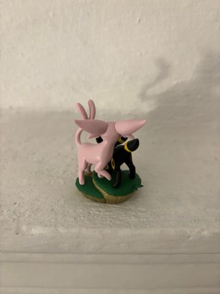 Statuina Pokémon Umbreon e Espeon