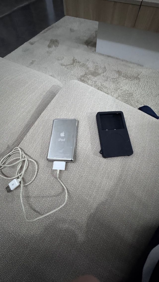 iPod Classic 5ª Gen 30GB Negro