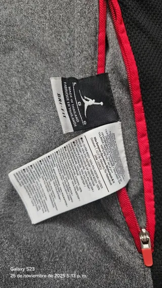 Chaleco Jordan Gris y Rojo Reversible