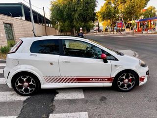 Abarth Punto Evo 2012