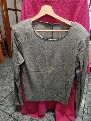 Jersey gris manga larga